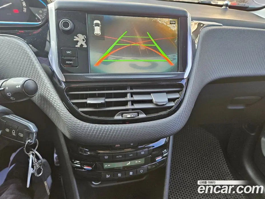 Peugeot 2008 2015 1.6 автомат (гидро), фото 19 Peugeot 2008 2015 1.6 автомат (гидро), фото 19