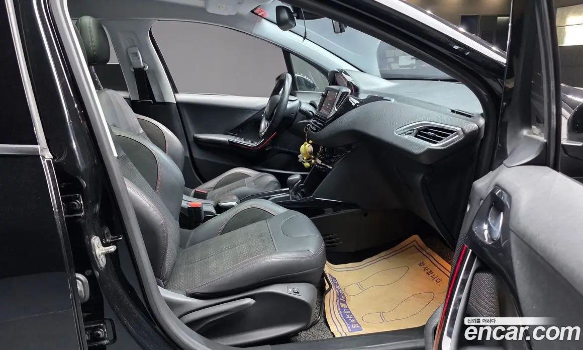 Peugeot 2008 2019 1.5 автомат (гидро), фото 16 Peugeot 2008 2019 1.5 автомат (гидро), фото 16
