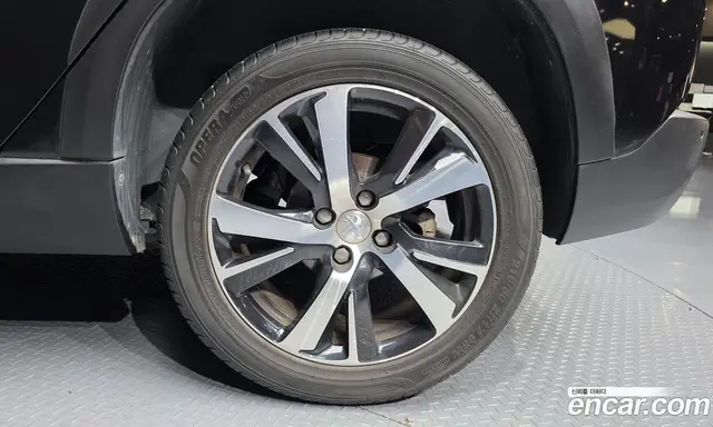 Peugeot 2008 2019 1.5 автомат (гидро), миниатюра 7 Peugeot 2008 2019 1.5 автомат (гидро), миниатюра 7