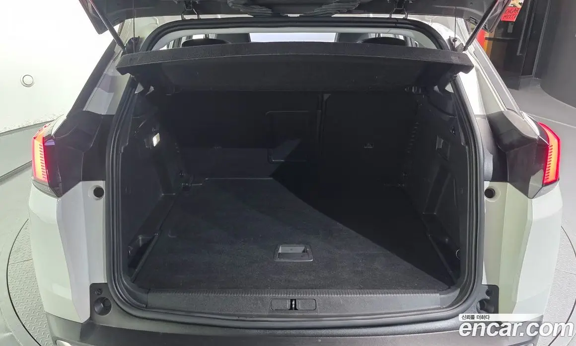 Peugeot 3008 2017 1.6 автомат (гидро), фото 20