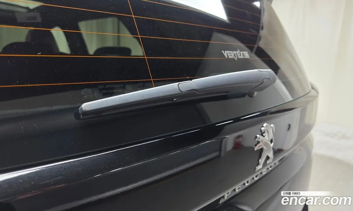 Peugeot 5008 2023 1.5 автомат (гидро), фото 33
