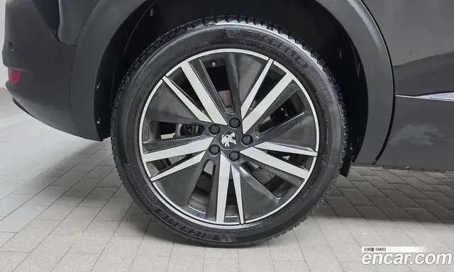 Peugeot 5008 2023 1.5 автомат (гидро), миниатюра 5