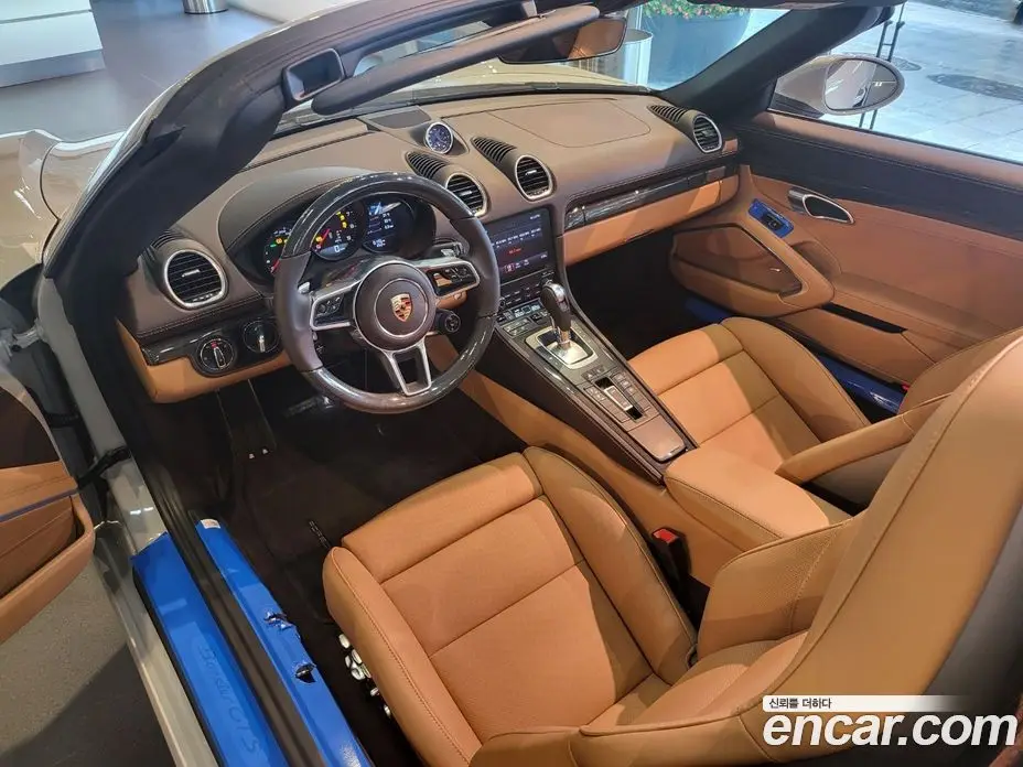 Porsche 718 2023 4.0 автомат (гидро), фото 4 Porsche 718 2023 4.0 автомат (гидро), фото 4