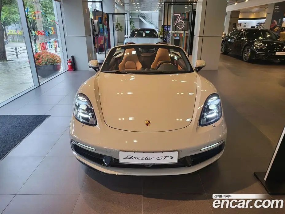Porsche 718 2023 4.0 автомат (гидро), фото 7 Porsche 718 2023 4.0 автомат (гидро), фото 7
