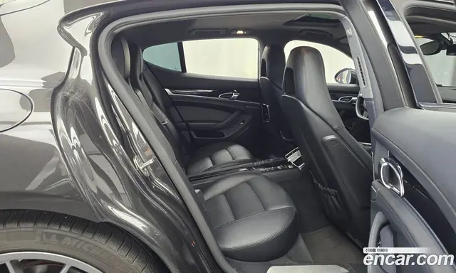 Porsche Panamera 2014 3.6 автомат (гидро), миниатюра 11 Porsche Panamera 2014 3.6 автомат (гидро), миниатюра 11