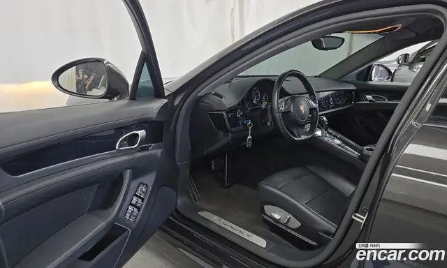 Porsche Panamera 2014 3.6 автомат (гидро), миниатюра 10 Porsche Panamera 2014 3.6 автомат (гидро), миниатюра 10
