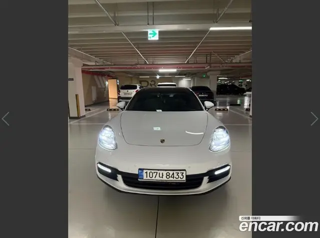 Porsche Panamera, 2018, 234 404 км