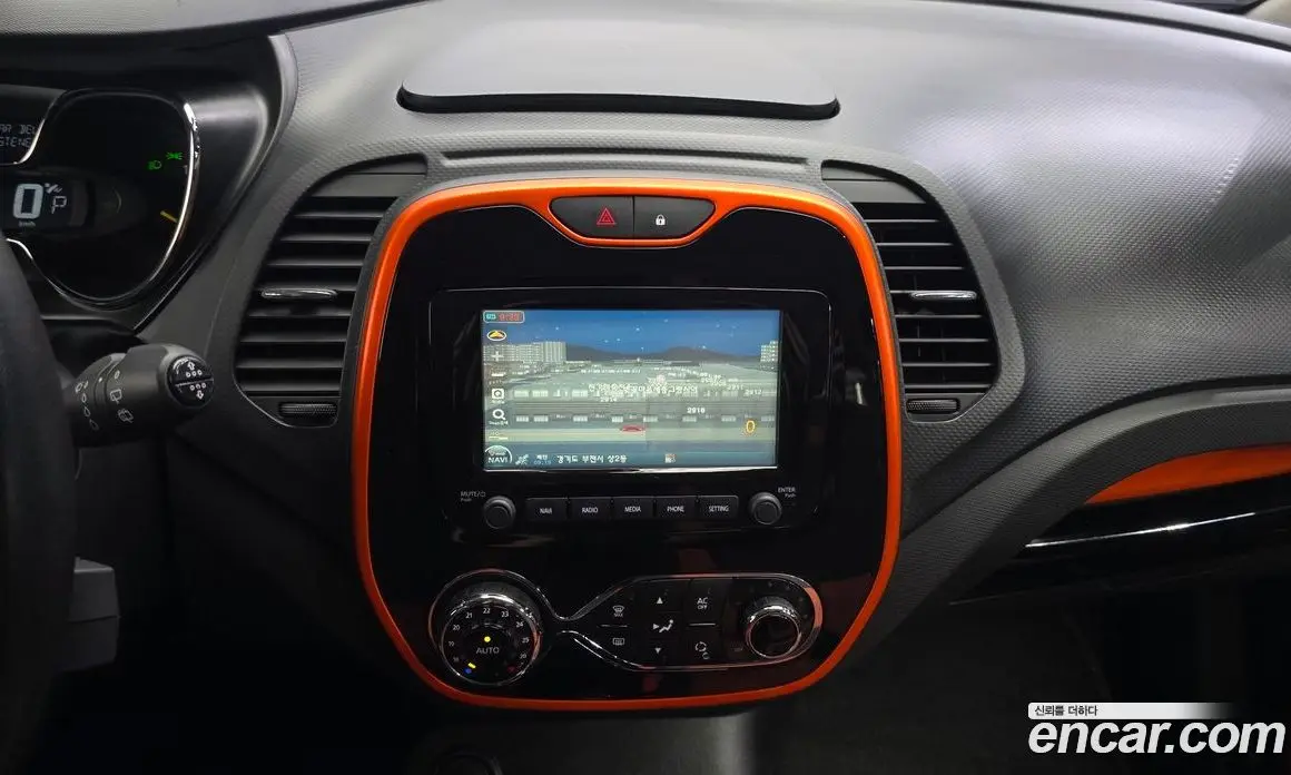 Renault (Samsung) QM3 2014 1.5 автомат (гидро), фото 20 Renault (Samsung) QM3 2014 1.5 автомат (гидро), фото 20