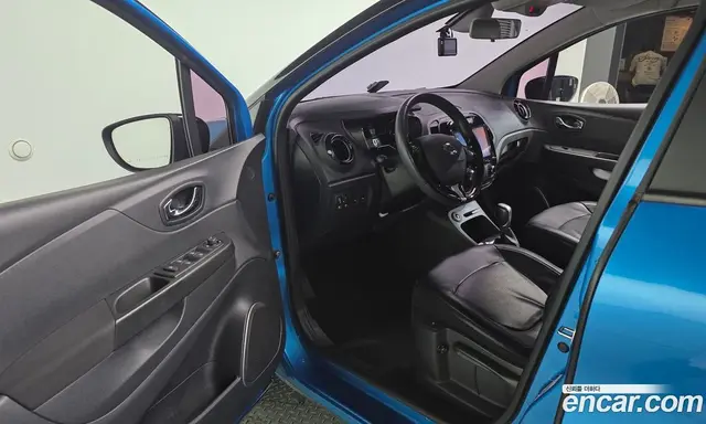 Renault (Samsung) QM3 2016 1.5 автомат (гидро), миниатюра 10 Renault (Samsung) QM3 2016 1.5 автомат (гидро), миниатюра 10