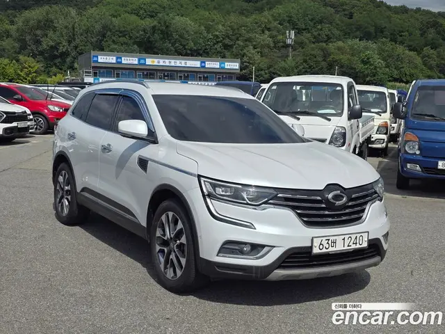 Renault (Samsung) QM6 2017 2.0 автомат (гидро), миниатюра 3 Renault (Samsung) QM6 2017 2.0 автомат (гидро), миниатюра 3
