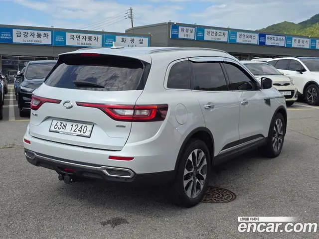 Renault (Samsung) QM6 2017 2.0 автомат (гидро), миниатюра 5 Renault (Samsung) QM6 2017 2.0 автомат (гидро), миниатюра 5