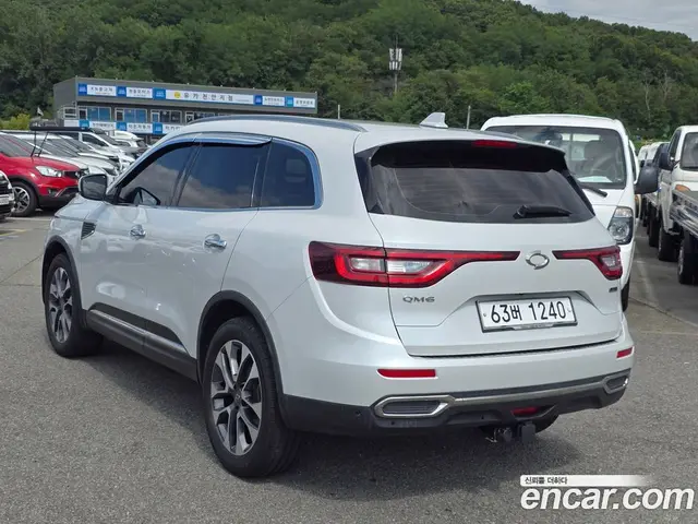 Renault (Samsung) QM6 2017 2.0 автомат (гидро), миниатюра 7 Renault (Samsung) QM6 2017 2.0 автомат (гидро), миниатюра 7