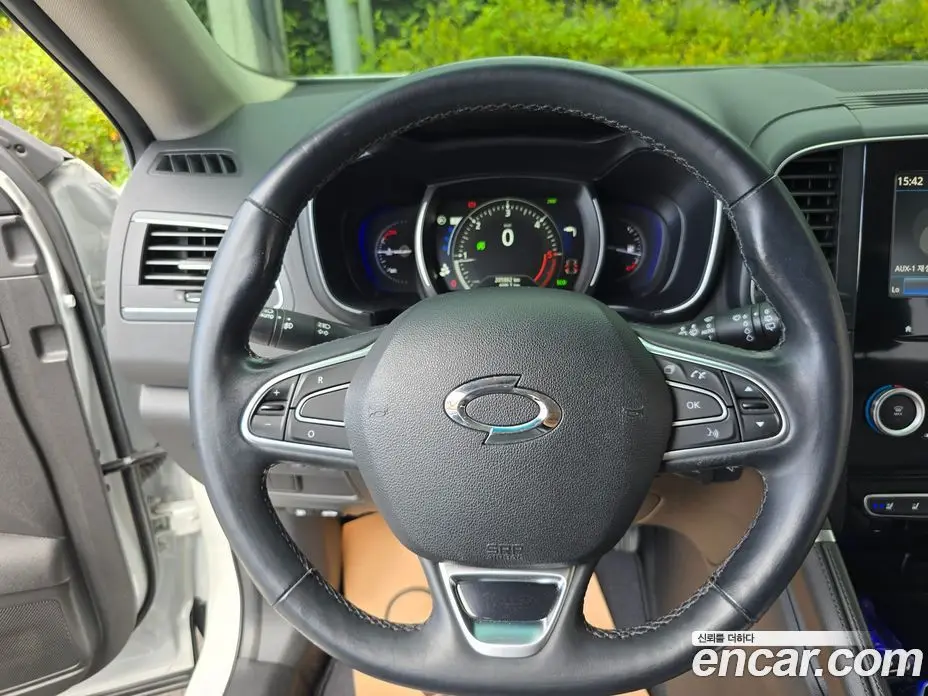 Renault (Samsung) QM6 2017 2.0 автомат (гидро), фото 9 Renault (Samsung) QM6 2017 2.0 автомат (гидро), фото 9