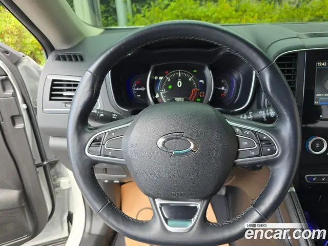 Renault (Samsung) QM6 2017 2.0 автомат (гидро), миниатюра 9 Renault (Samsung) QM6 2017 2.0 автомат (гидро), миниатюра 9