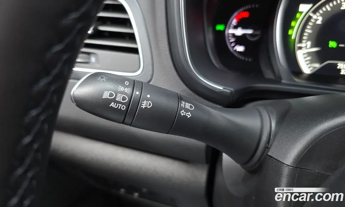Renault (Samsung) QM6 2018 2.0 автомат (гидро), фото 22 Renault (Samsung) QM6 2018 2.0 автомат (гидро), фото 22
