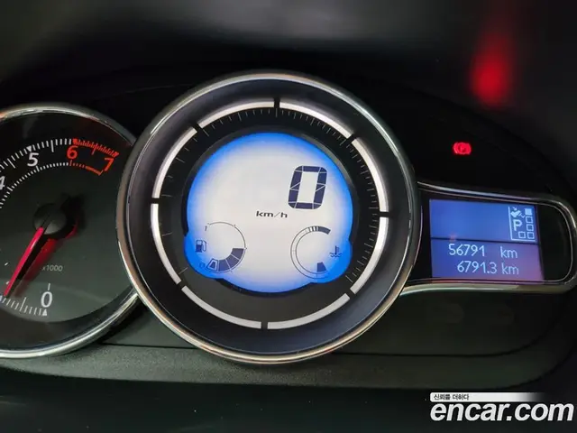Renault (Samsung) SM3 2014 1.6 автомат (гидро), миниатюра 10