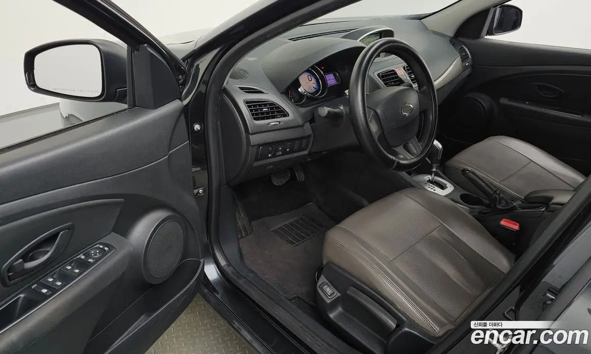 Renault (Samsung) SM3 2014 1.6 автомат (гидро), фото 10 Renault (Samsung) SM3 2014 1.6 автомат (гидро), фото 10