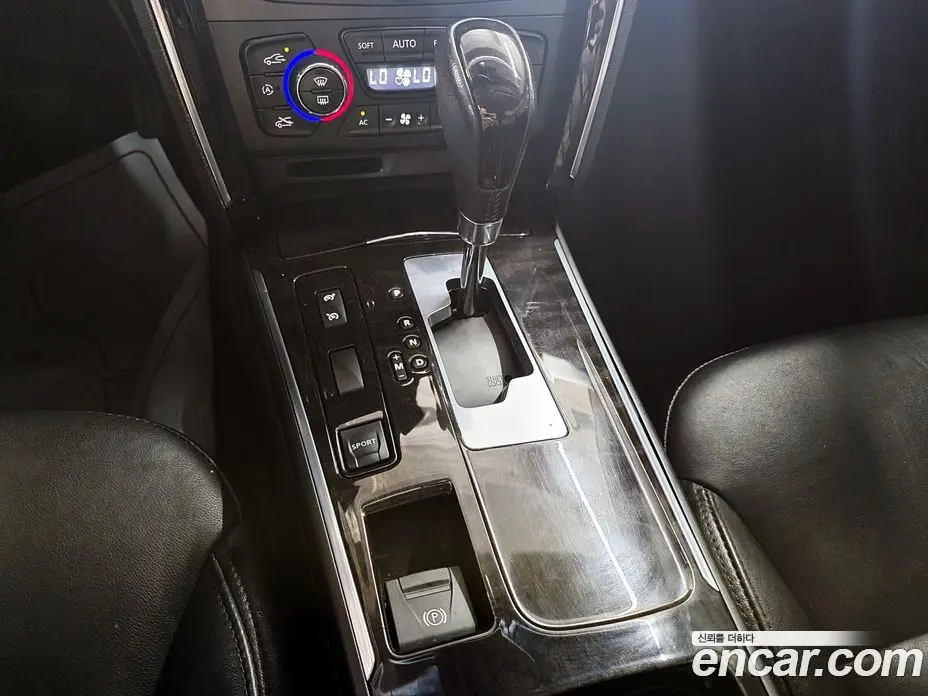 Renault (Samsung) SM7 2012 2.5 автомат (гидро), фото 14 Renault (Samsung) SM7 2012 2.5 автомат (гидро), фото 14