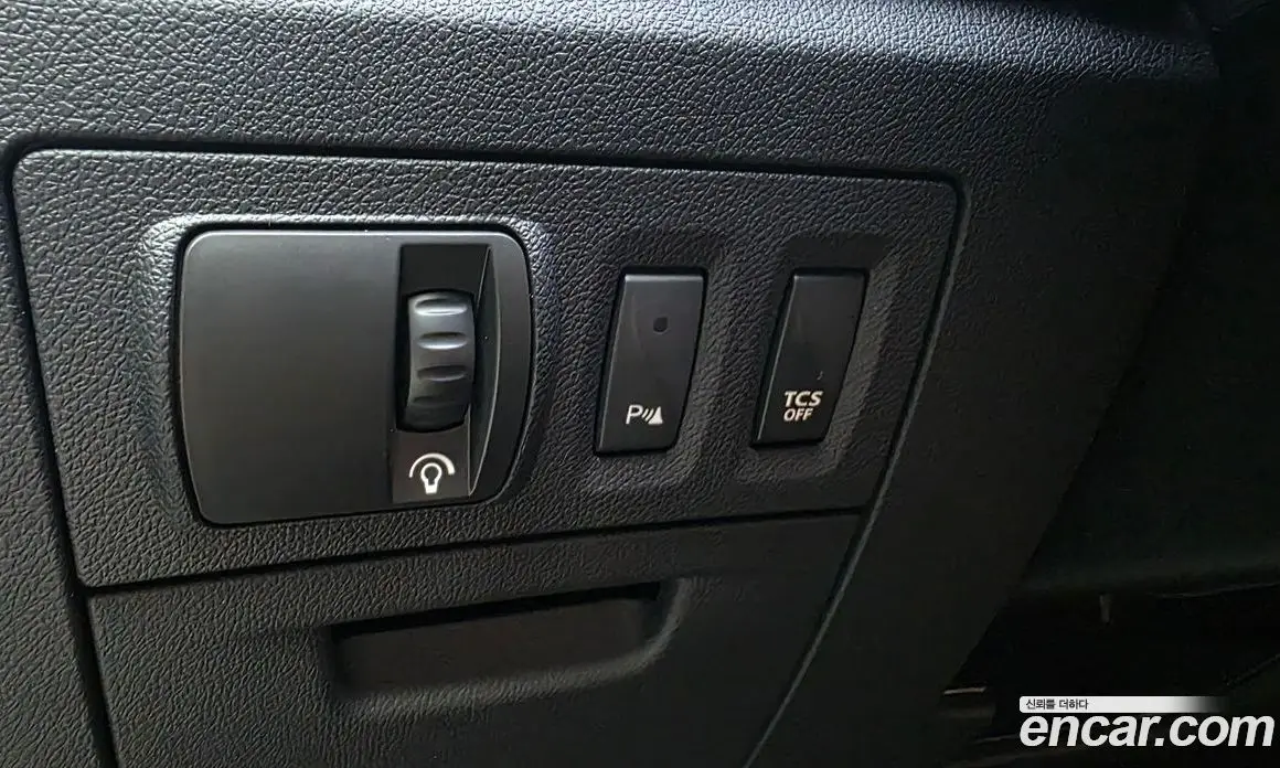 Renault (Samsung) SM7 2015 2.5 автомат (гидро), фото 29 Renault (Samsung) SM7 2015 2.5 автомат (гидро), фото 29