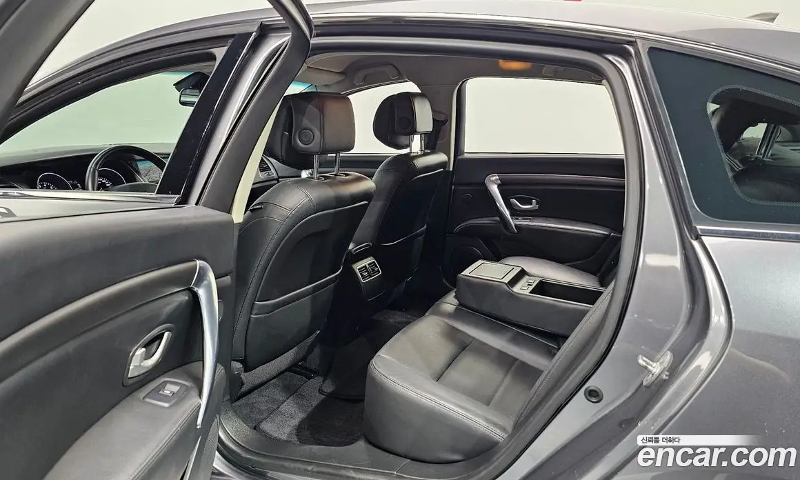 Renault (Samsung) SM7 2016 2.0 автомат (гидро), фото 11 Renault (Samsung) SM7 2016 2.0 автомат (гидро), фото 11