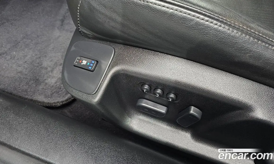 Renault (Samsung) SM7 2016 2.0 автомат (гидро), фото 16 Renault (Samsung) SM7 2016 2.0 автомат (гидро), фото 16