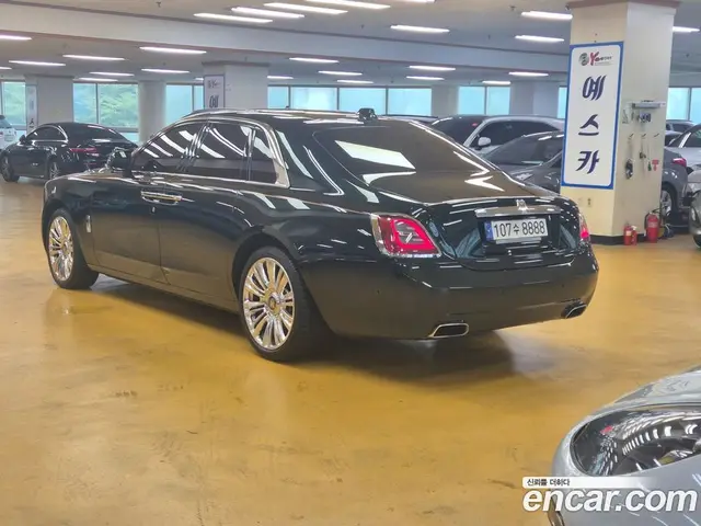 Rolls-Royce Ghost 2022 6.7 автомат (гидро), миниатюра 6 Rolls-Royce Ghost 2022 6.7 автомат (гидро), миниатюра 6