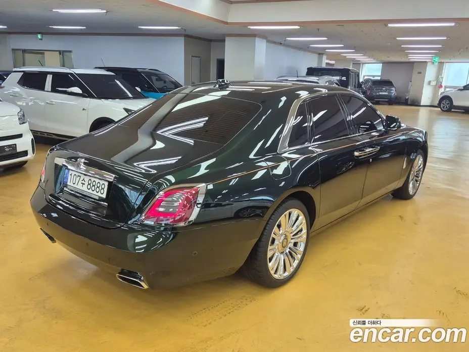 Rolls-Royce Ghost 2022 6.7 автомат (гидро), фото 7 Rolls-Royce Ghost 2022 6.7 автомат (гидро), фото 7