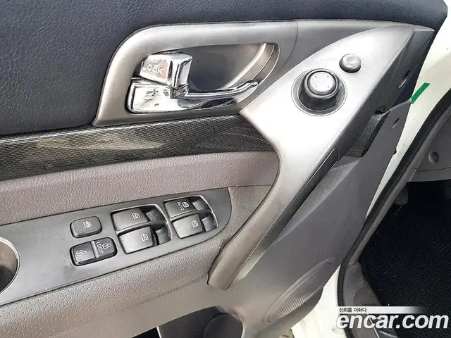 SsangYong Korando 2013 2.0 автомат (гидро), миниатюра 11 SsangYong Korando 2013 2.0 автомат (гидро), миниатюра 11