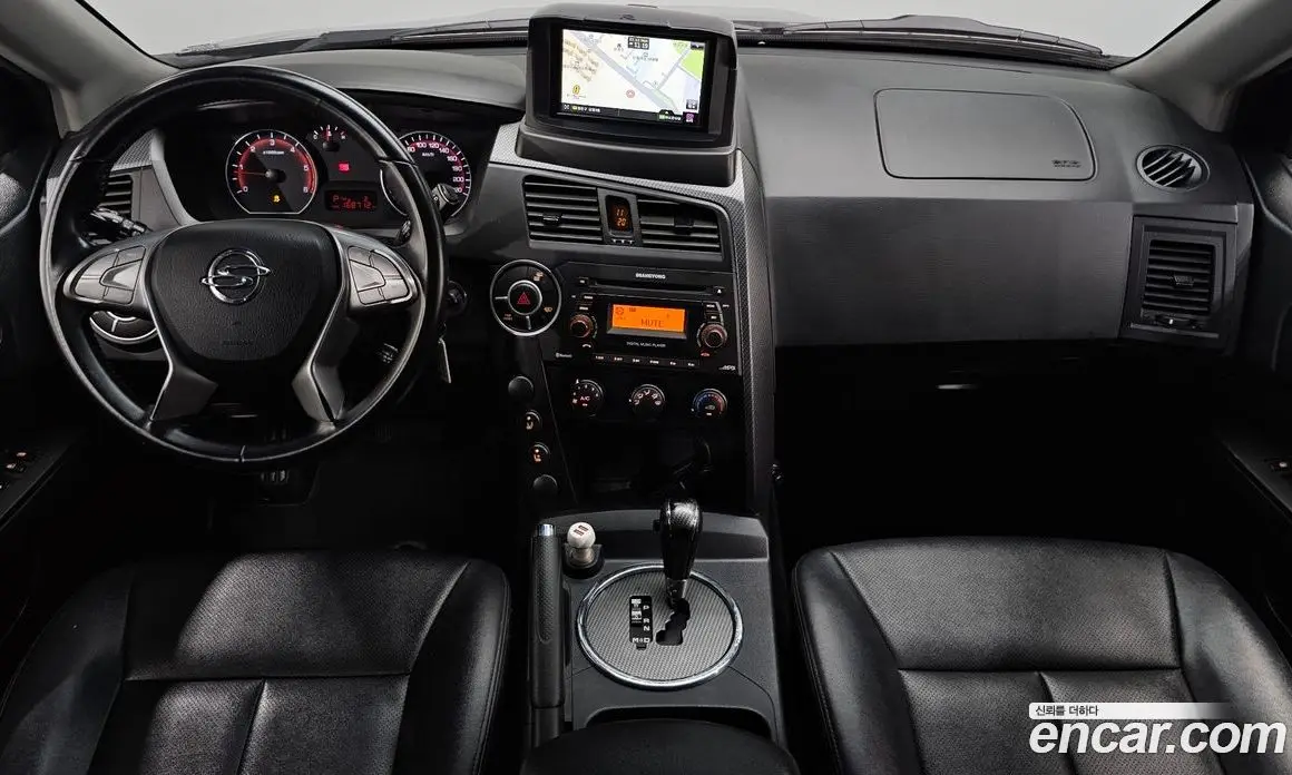 SsangYong Korando 2015 2.0 автомат (гидро), фото 10 SsangYong Korando 2015 2.0 автомат (гидро), фото 10