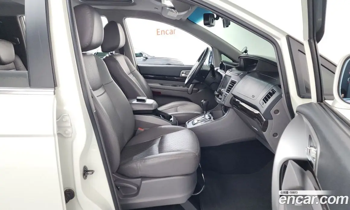 SsangYong Korando 2016 2.2 автомат (гидро), фото 16 SsangYong Korando 2016 2.2 автомат (гидро), фото 16