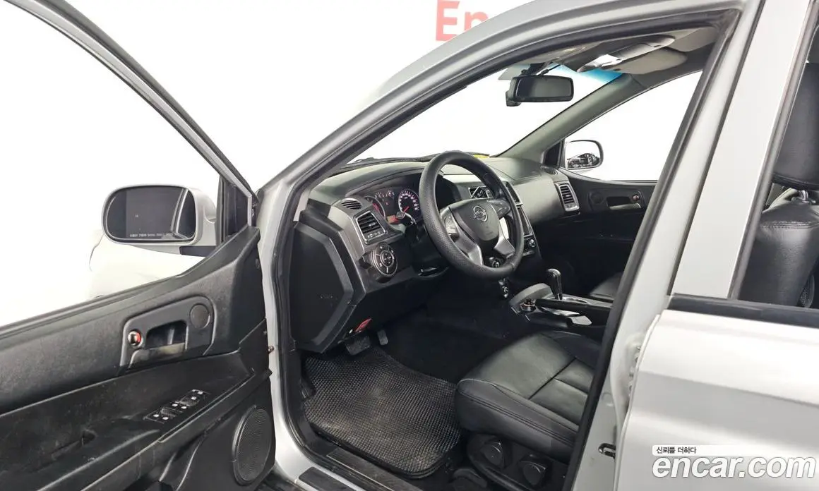 SsangYong Korando 2016 2.0 автомат (гидро), фото 12 SsangYong Korando 2016 2.0 автомат (гидро), фото 12