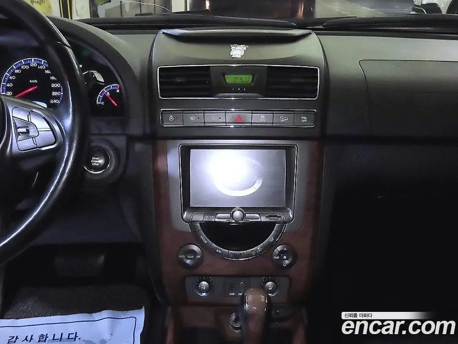 SsangYong Rexton 2016 2.2 автомат (гидро), фото 11 SsangYong Rexton 2016 2.2 автомат (гидро), фото 11