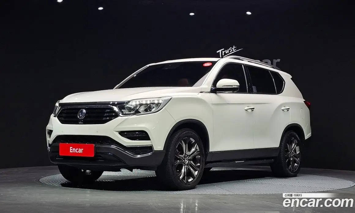 SsangYong Rexton 2017 2.2 автомат (гидро), фото 1 SsangYong Rexton 2017 2.2 автомат (гидро), фото 1