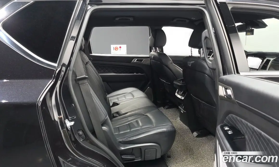 SsangYong Rexton 2018 2.2 автомат (гидро), фото 12 SsangYong Rexton 2018 2.2 автомат (гидро), фото 12