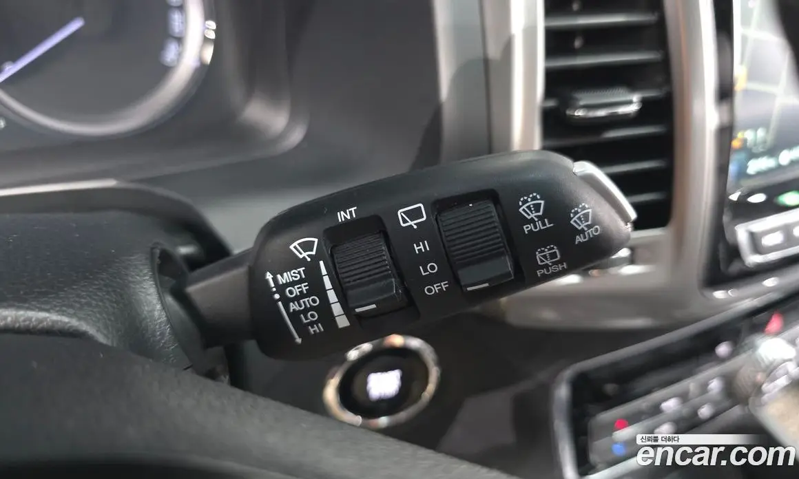 SsangYong Rexton 2018 2.2 автомат (гидро), фото 18 SsangYong Rexton 2018 2.2 автомат (гидро), фото 18