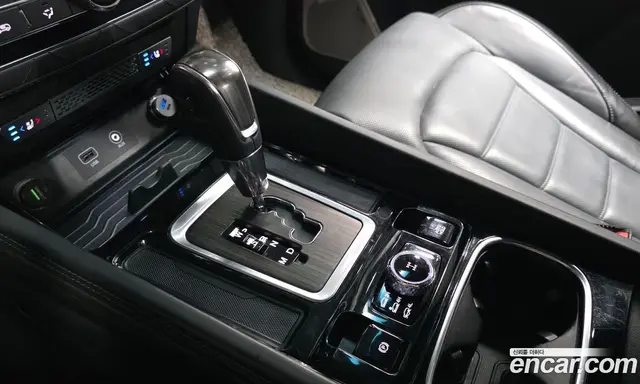 SsangYong Rexton 2018 2.2 автомат (гидро), миниатюра 9 SsangYong Rexton 2018 2.2 автомат (гидро), миниатюра 9
