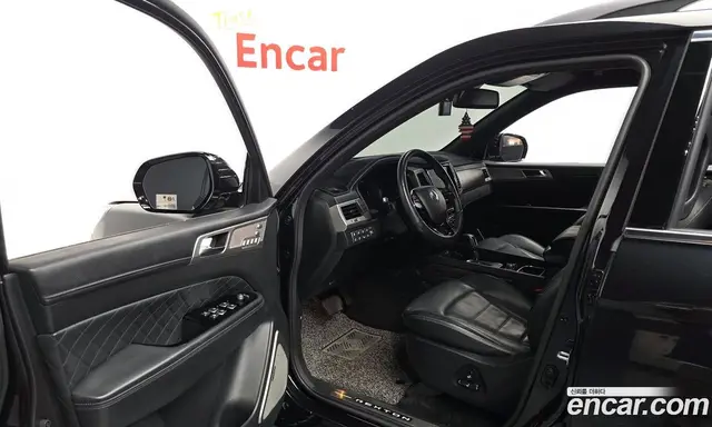 SsangYong Rexton 2018 2.2 автомат (гидро), миниатюра 10 SsangYong Rexton 2018 2.2 автомат (гидро), миниатюра 10