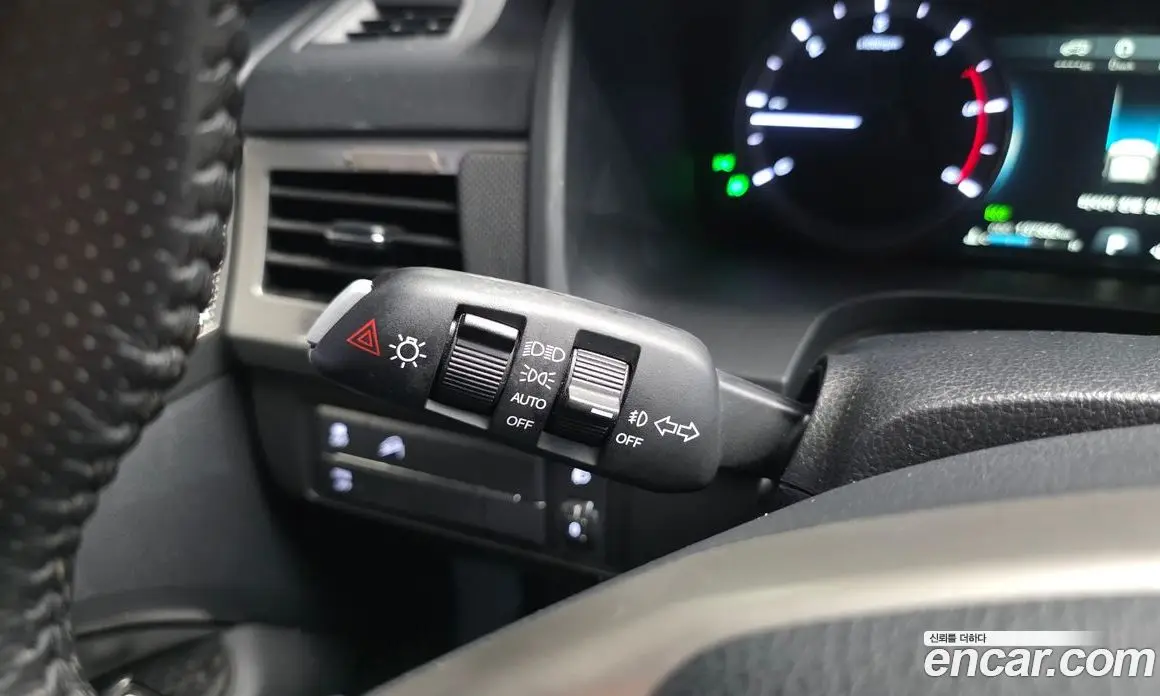 SsangYong Rexton 2018 2.2 автомат (гидро), фото 28