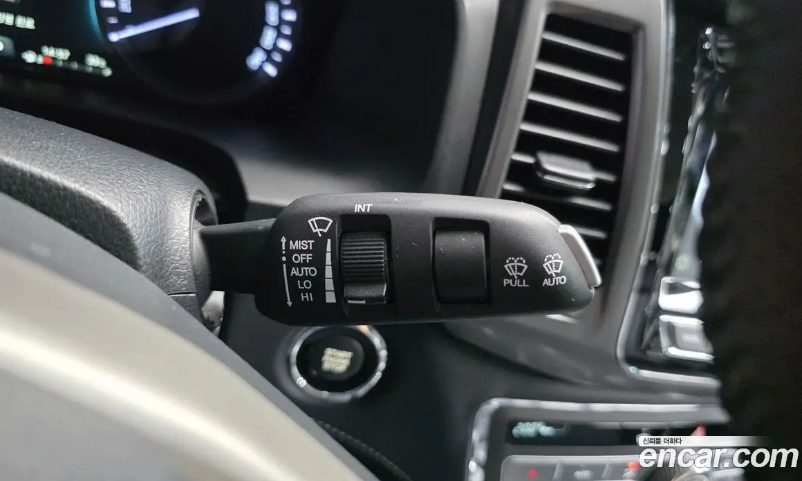 SsangYong Rexton 2018 2.2 автомат (гидро), фото 29