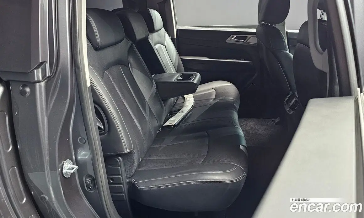 SsangYong Rexton 2019 2.2 автомат (гидро), фото 17 SsangYong Rexton 2019 2.2 автомат (гидро), фото 17