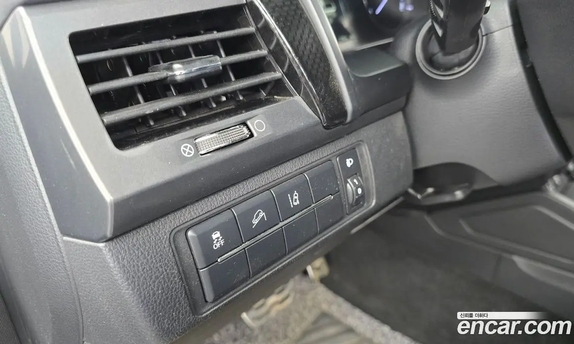SsangYong Rexton 2021 2.2 автомат (гидро), фото 16 SsangYong Rexton 2021 2.2 автомат (гидро), фото 16