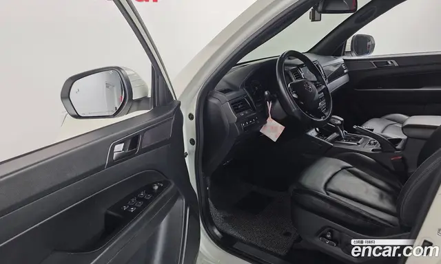 SsangYong Rexton 2022 2.2 автомат (гидро), миниатюра 11 SsangYong Rexton 2022 2.2 автомат (гидро), миниатюра 11