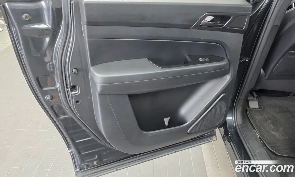 SsangYong Rexton 2022 2.2 автомат (гидро), фото 15 SsangYong Rexton 2022 2.2 автомат (гидро), фото 15