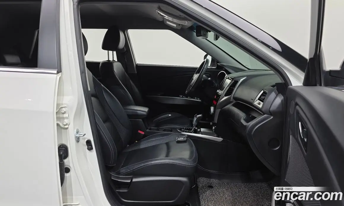 SsangYong TIBOLI 2016 1.6 автомат (гидро), фото 13 SsangYong TIBOLI 2016 1.6 автомат (гидро), фото 13
