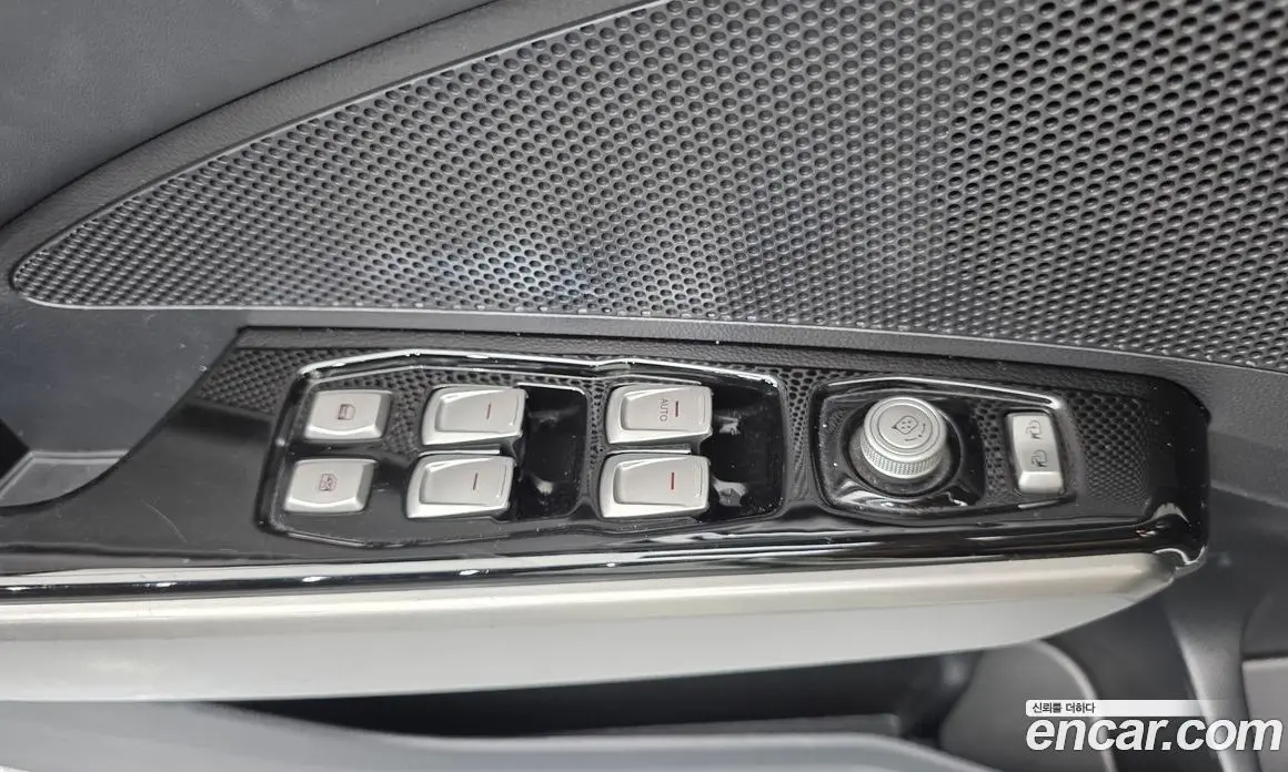 SsangYong TIBOLI 2016 1.6 автомат (гидро), фото 17 SsangYong TIBOLI 2016 1.6 автомат (гидро), фото 17