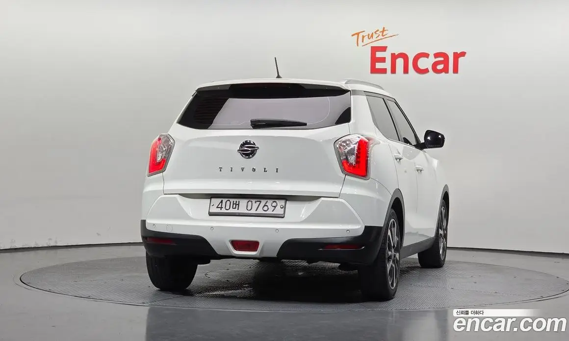 SsangYong TIBOLI 2016 1.6 автомат (гидро), фото 4 SsangYong TIBOLI 2016 1.6 автомат (гидро), фото 4