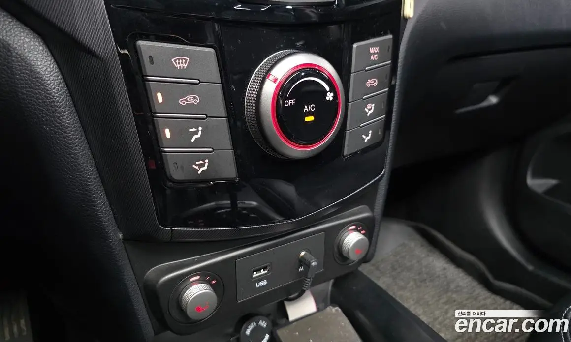 SsangYong TIBOLI 2017 1.6 автомат (гидро), фото 16 SsangYong TIBOLI 2017 1.6 автомат (гидро), фото 16