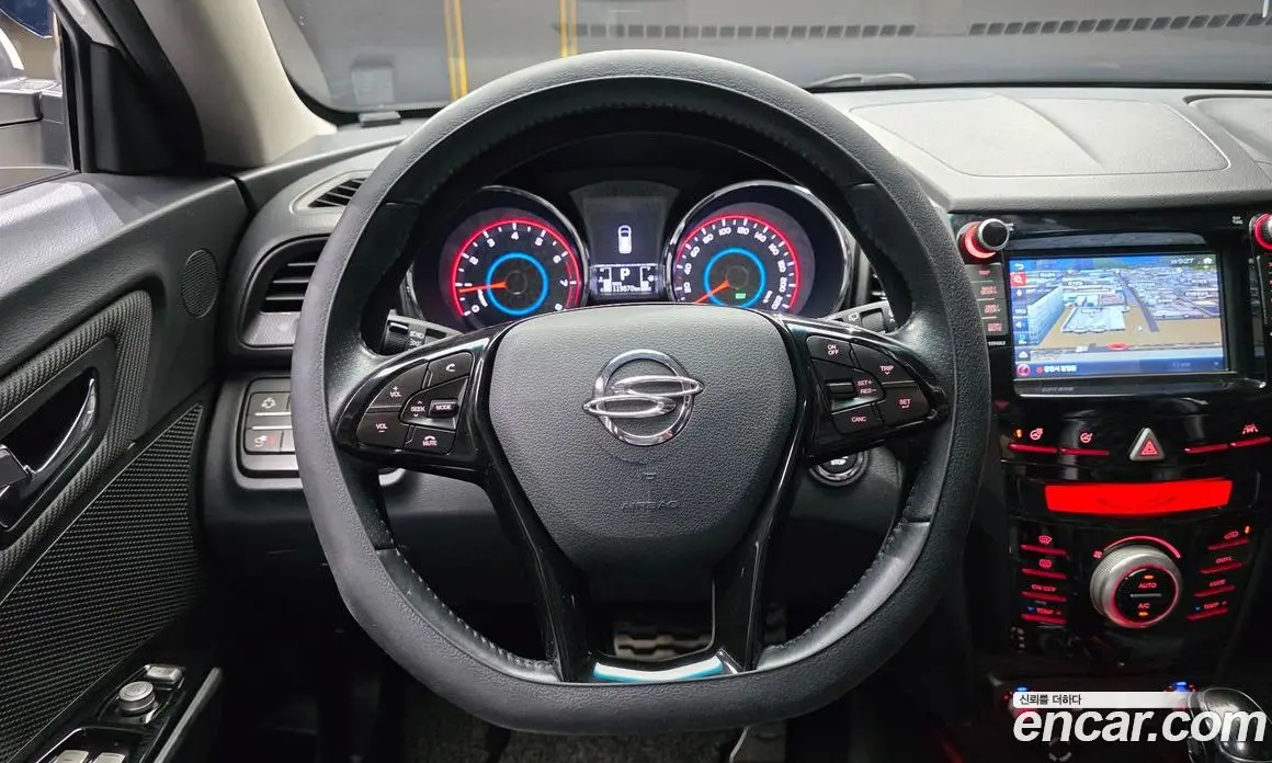 SsangYong TIBOLI 2018 1.6 автомат (гидро), фото 13