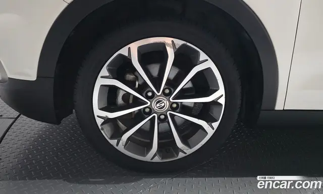 SsangYong TIBOLI 2018 1.6 автомат (гидро), миниатюра 5