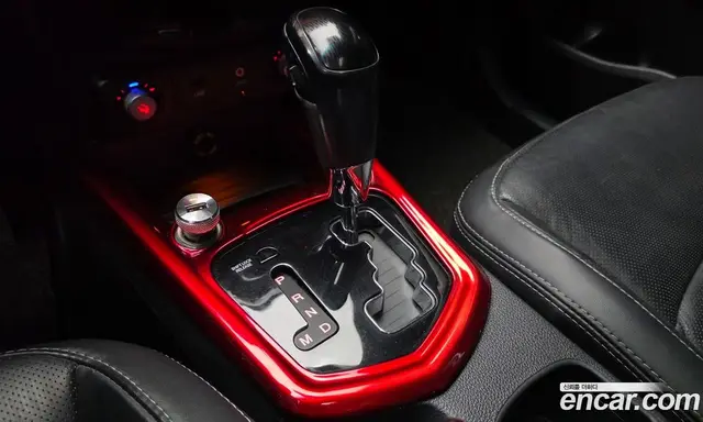 SsangYong TIBOLI 2018 1.6 автомат (гидро), миниатюра 9